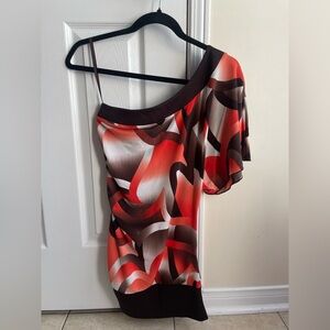 Le Chateau One-Shoulder Top